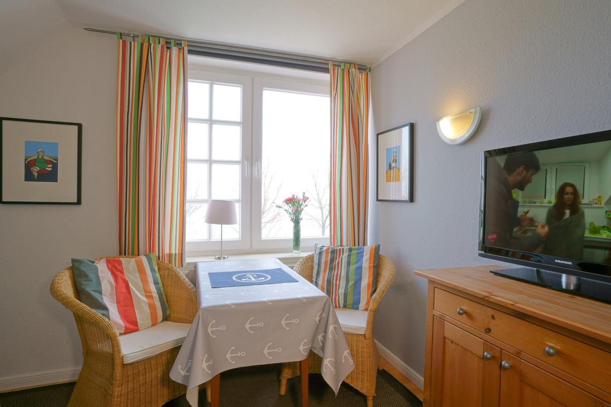 Haus Gud Hoeoeb Whg 08 Wyk auf Föhr Exteriör bild